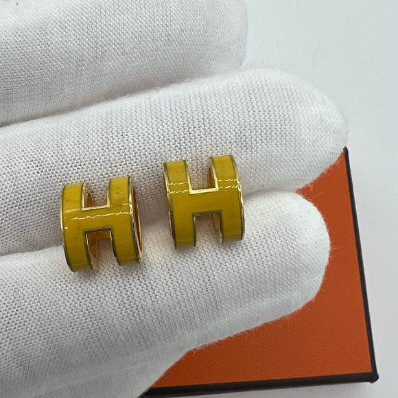 Authentic Hermes Mini Pop H earrings - Picture 8 of 15
